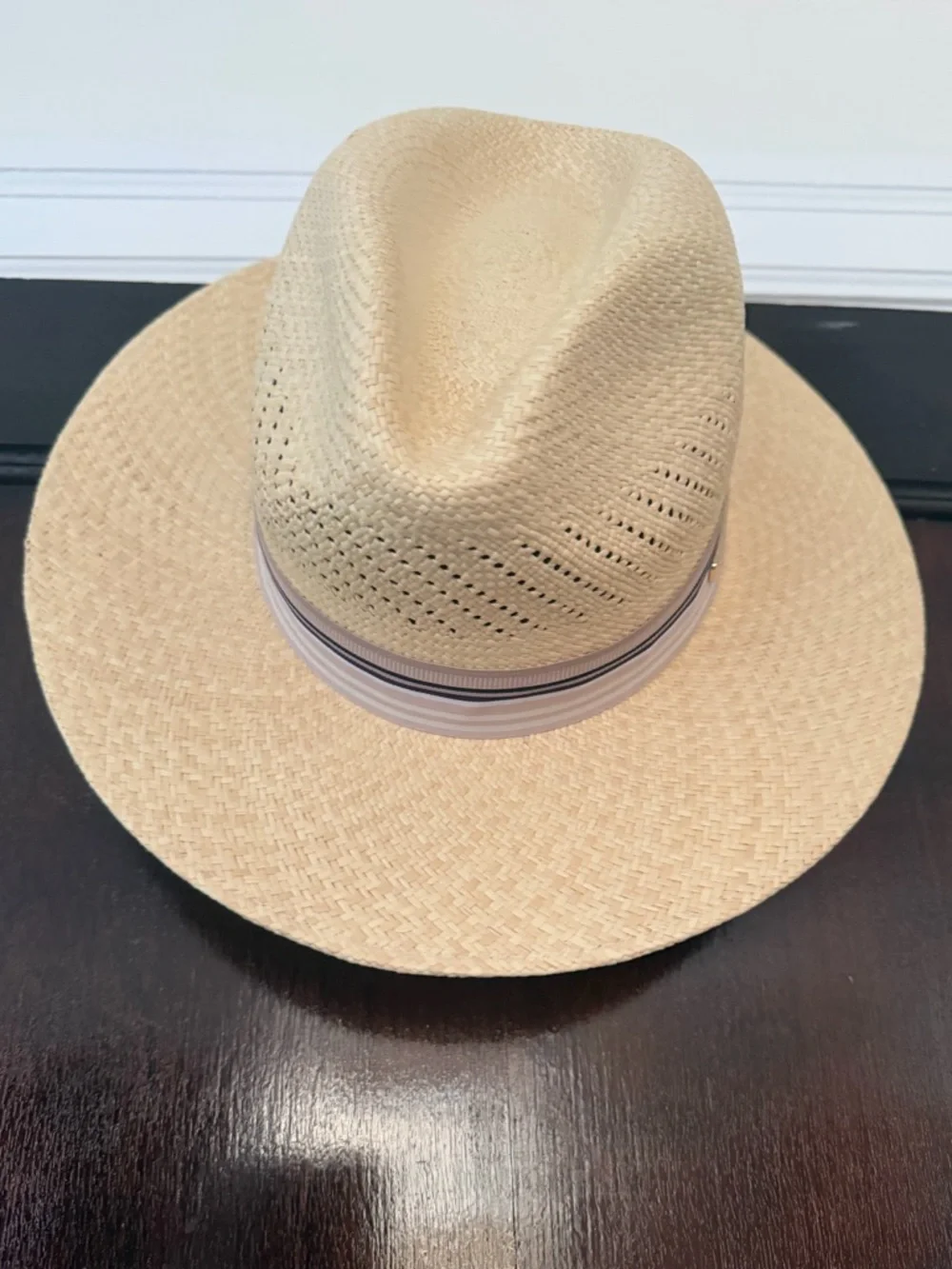 Trina Turk Palms Fedora Panama hat EUC